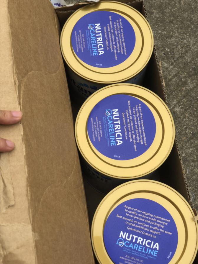 澳洲爱他美白金和金装哪个好,澳洲爱他美白金版和金装哪个好