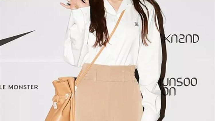 职场气质穿搭指南!轻松摆脱身上的幼稚感