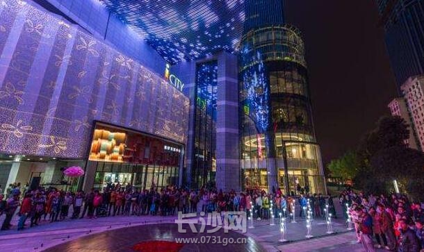 湖南长沙商业停车费收费标准,长沙十大商场停车收费标准