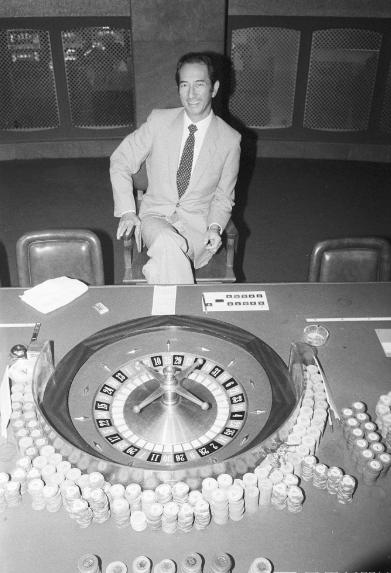 赌王何鸿燊的压舱筹码和常胜秘诀：凯利公式