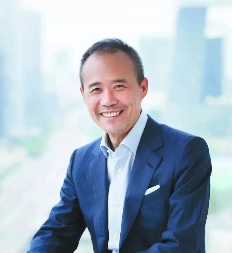 关立新谈王石田朴珺邓文迪,王石田朴珺邓文迪