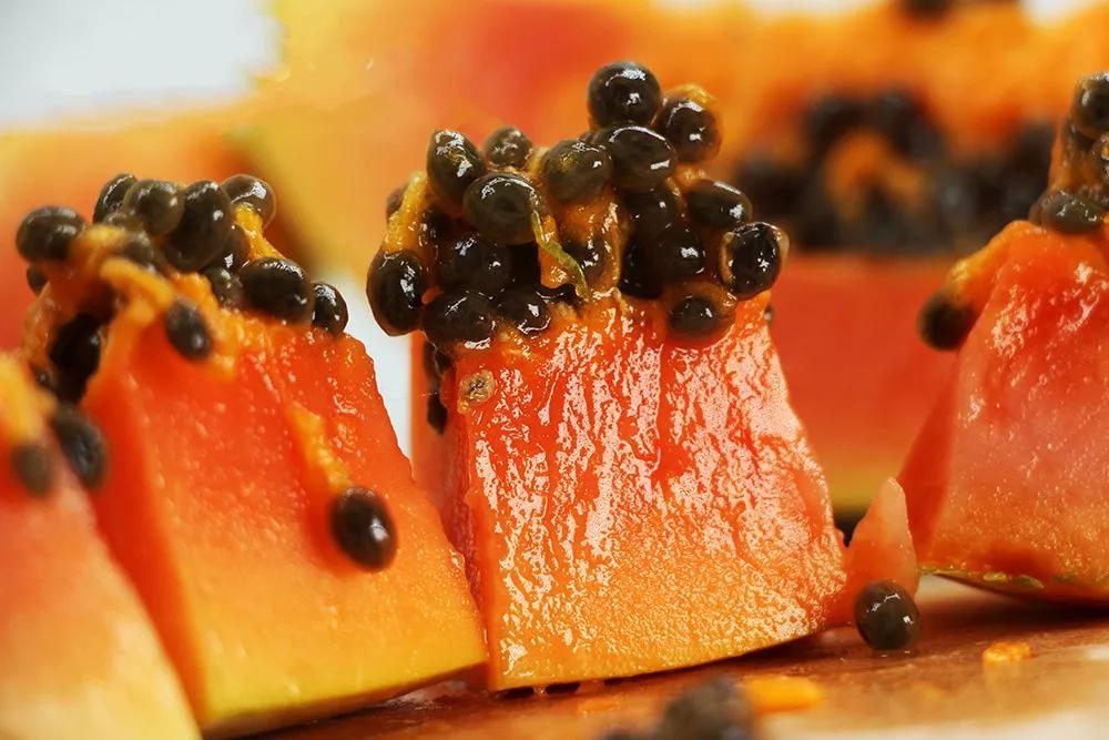 6月有钱没钱,这5颗水果都要买,饭前或饭后吃点,清爽美味营养多