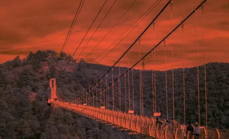 云南昆明小西湖,距离昆明3个小时车程的绝世仙境