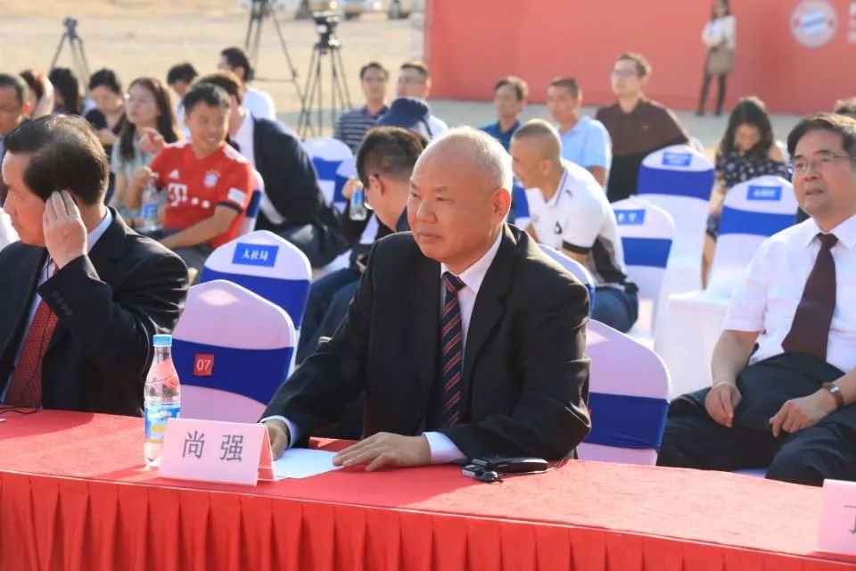 深圳宝安秋季足球学校,深圳足球学校小学