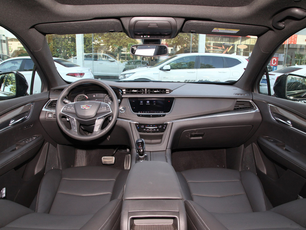 冠道和凯迪拉克xt5加速对比的视频,冠道和凯迪拉克xt5哪个更值得购买