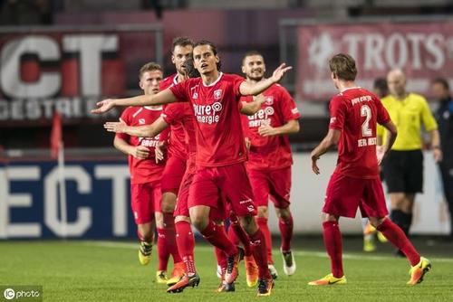 周日荷甲比赛,周日日乙比赛推荐