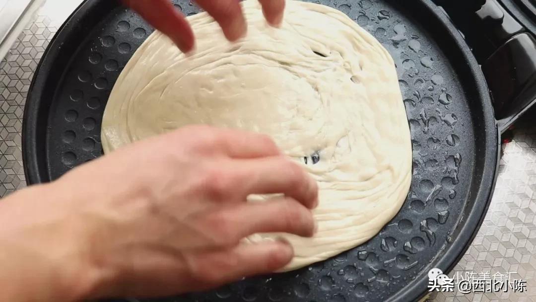 手抓饼怎么制作早餐快捷方便,手抓饼怎么做懒人100种早餐