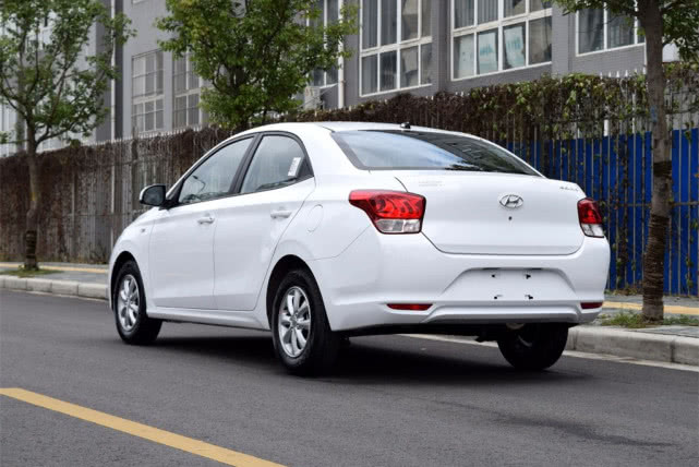 瑞纳1.4排量手动挡够用么,现代瑞纳1.4用的是什么发动机