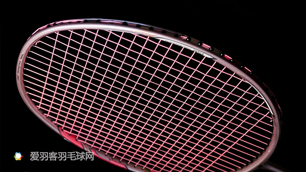 情人节这天,他送女神一把ZF2球拍后...附2.14拯救指南