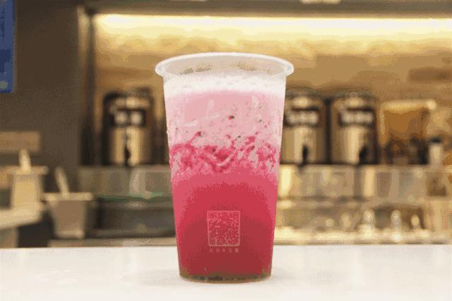 品牌店开到小市场,品牌店开在旁边怎么办