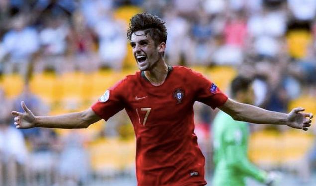 特林康对巴萨比赛,巴萨新援特林康集锦