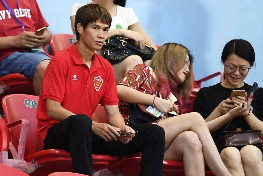 阎世铎当年谈足球,阎世铎对中国足球做了什么