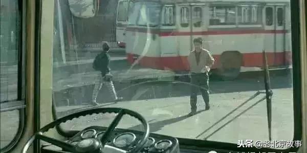 北京有个很有名的街,北京有条名字很好听的胡同