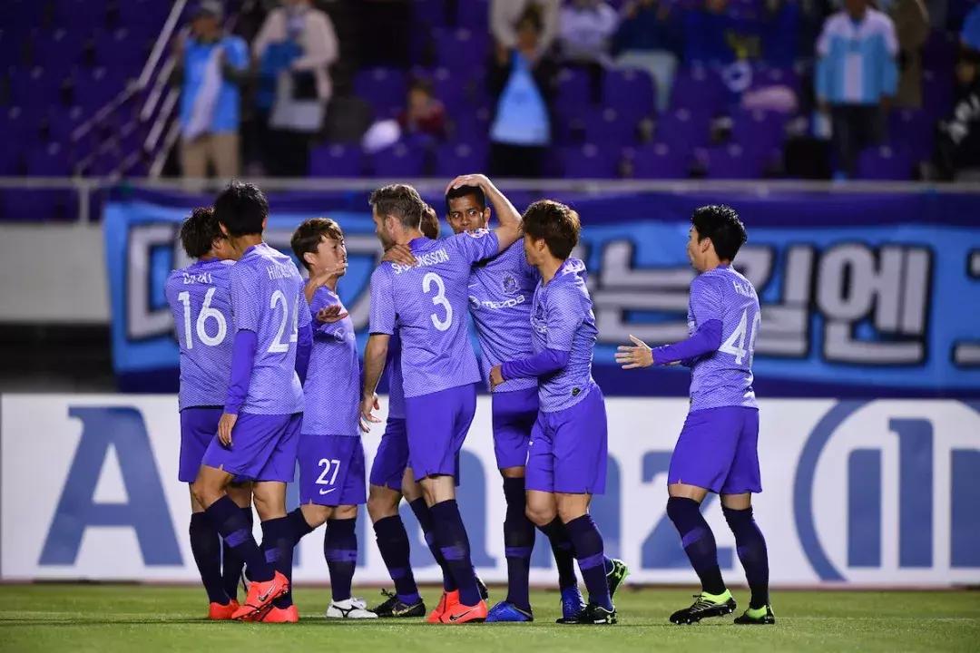 广州恒大亚冠小组赛比赛,广州恒大与五大联赛