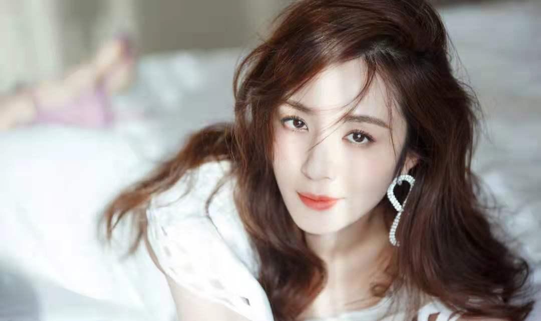 王晓晨22岁图片,王晓晨最新高清惊艳写真照