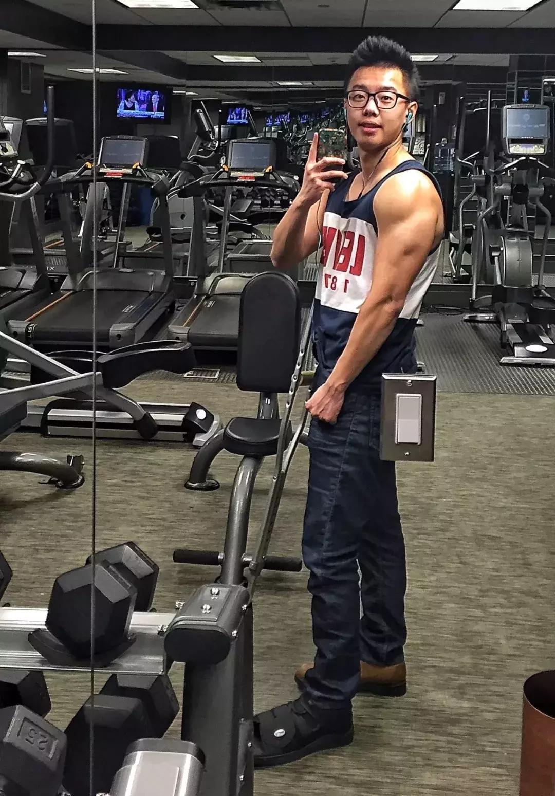 中国留学生被截肢,励志留学生