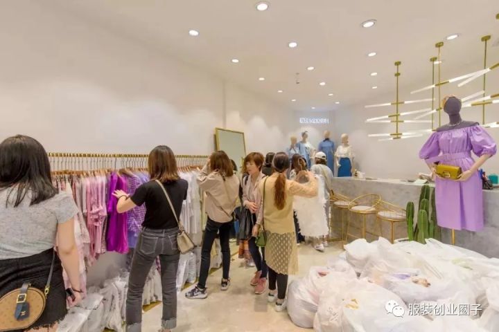 天津最大的服装批发市场在哪里,海南服装男服装批发市场