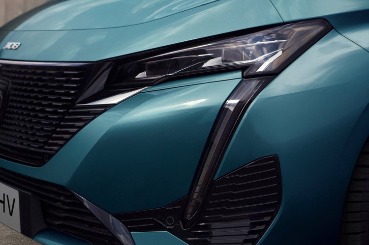 公认最漂亮的旅行车，标致全新308SW来了，网友：千万别国产！