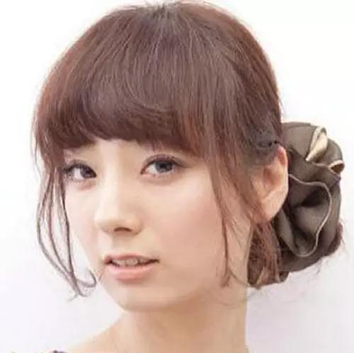 显头圆还贼气质的麻花辫盘发图片,u型夹子怎么固定法式麻花辫盘发