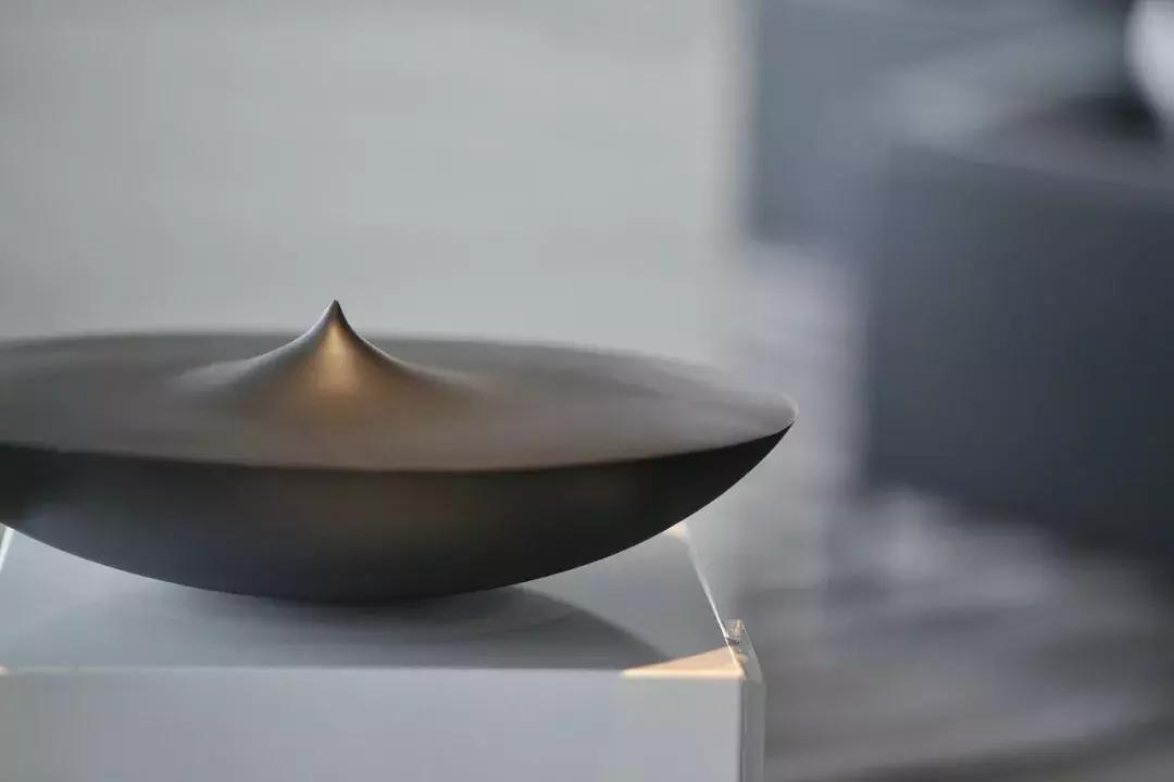 极简风高级感配色方案,高级灰意式极简沙发