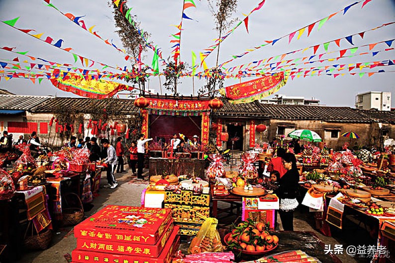 马上春节了，全国各地习俗都有什么不同