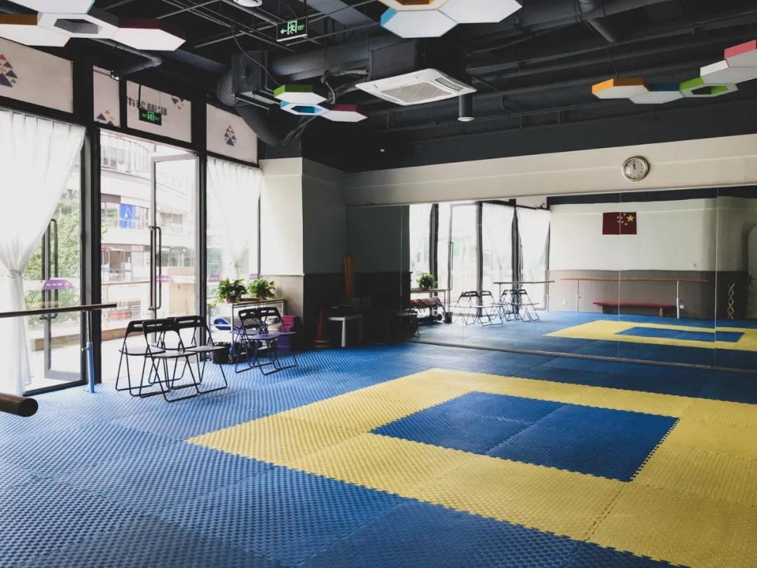 西门小学报舞蹈班,西门舞蹈班