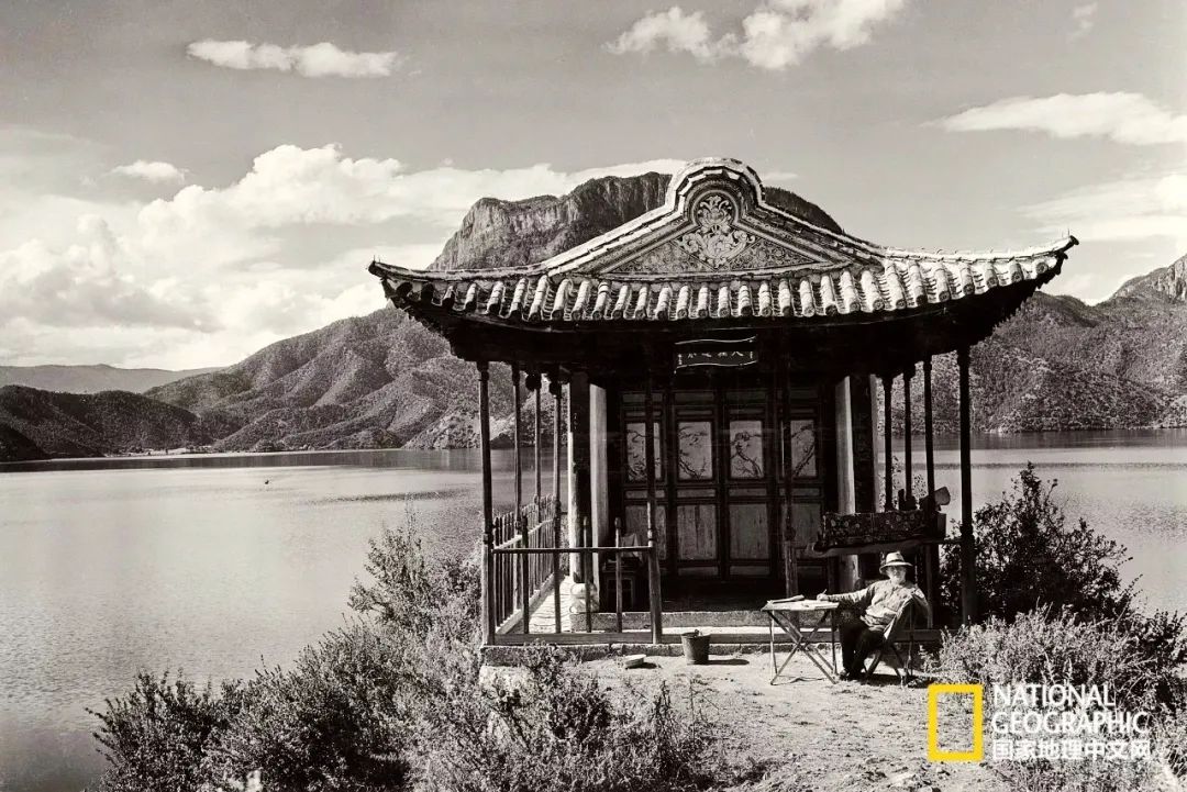 洛克徒步木里到稻城翻的是哪座山,秘境四川甘孜