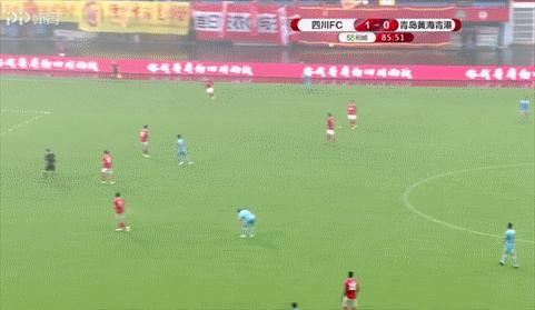 46岁前国脚发福明显,35岁前国足退役结束17年辉煌生涯