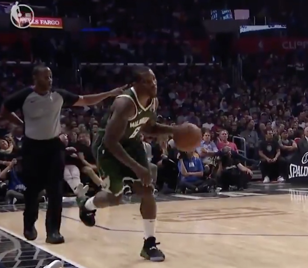 世界难题边线发球,世界级难题边线球经典战术