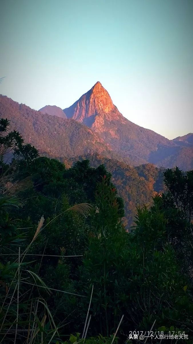 中国最适合自驾游的十条绝美公路,中国最顶级的自驾进藏公路