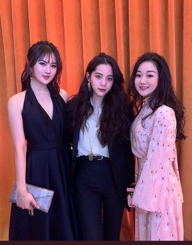 华为千金大小姐,华为二千金高调现身衣品不输杨幂