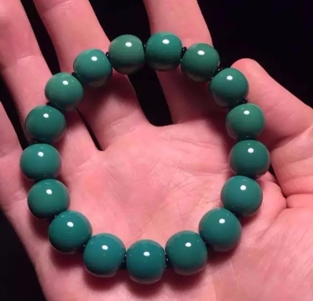 陕西绿松石比较湖北绿松石,云南绿松石与湖北绿松石