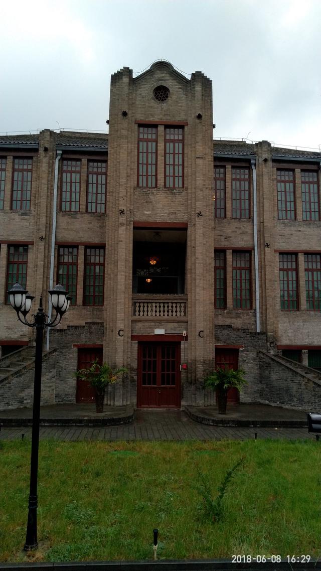 西安事变张学良公馆游玩攻略,张学良西安纪念馆附近有啥玩的