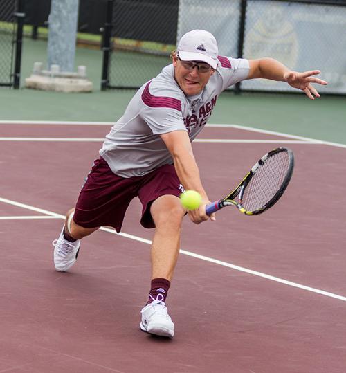 小腿肌肉拉伤怎么按摩,小腿肌肉拉伤了怎么办走路有点疼