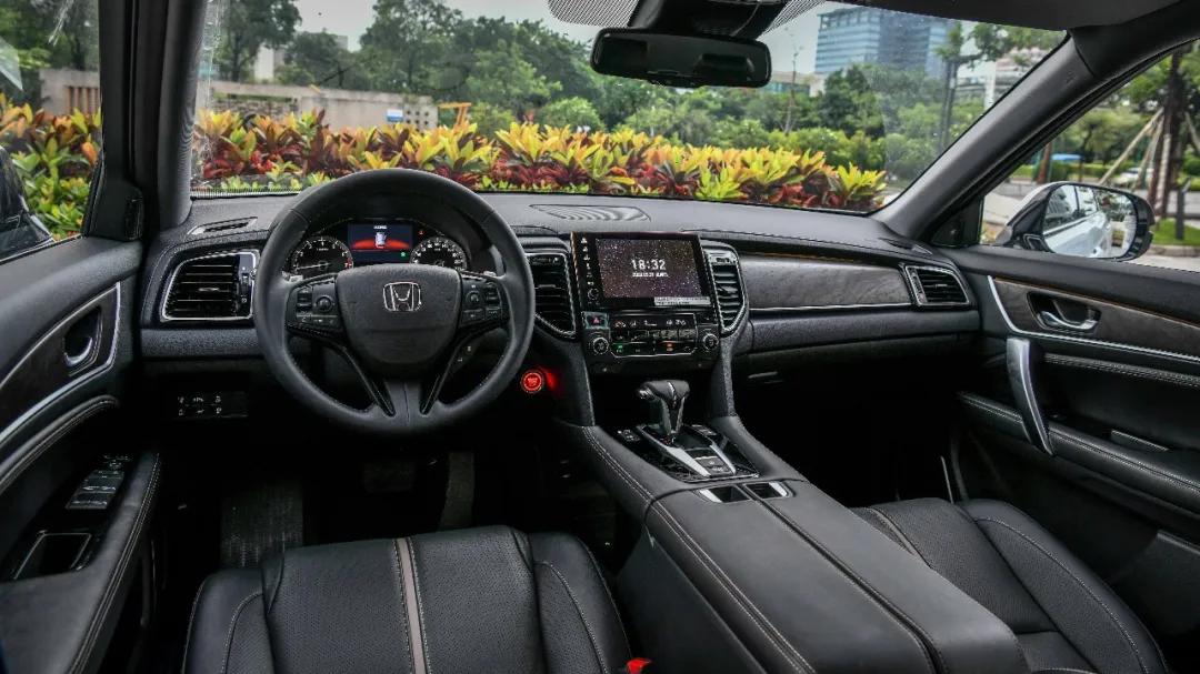 鏈敯ur-v2018椹鹃┒鎰熷彈,鏈敯urv1.5t鍔ㄥ姏璇勬祴