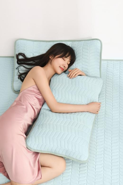 裸睡舒适柔软凉席,凉席冰丝席夏天专用可裸睡加厚