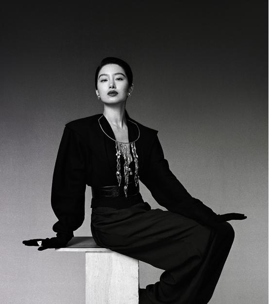 杨采钰惊艳法式穿搭,杨采钰气质温婉百变穿搭值得借鉴