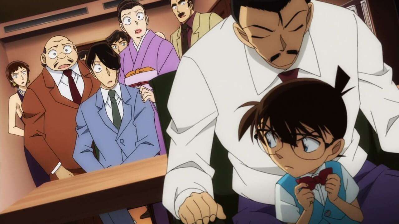 柯南被小五郎打了几次,小五郎和柯南的感人事件