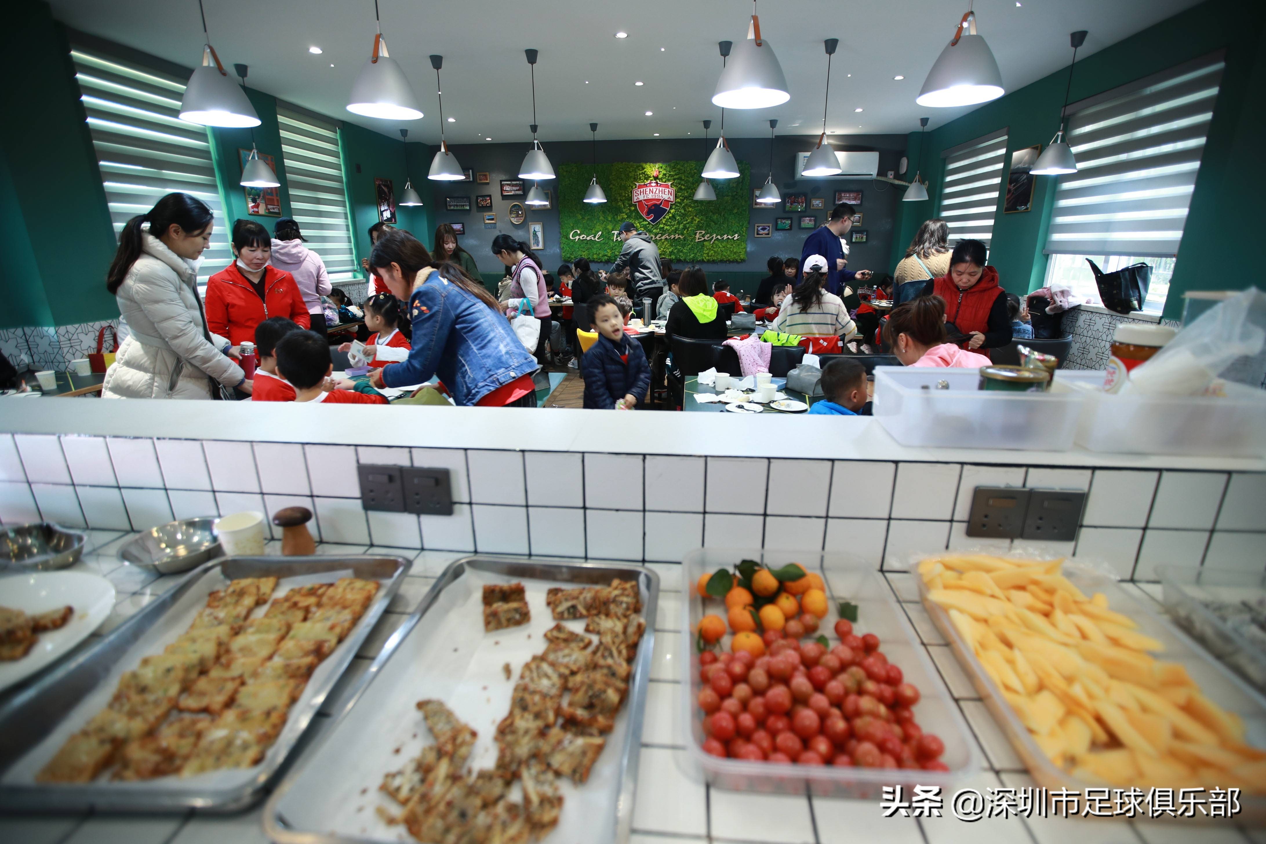 深圳佳兆业足球培训,深圳宝安区少儿足球体验课