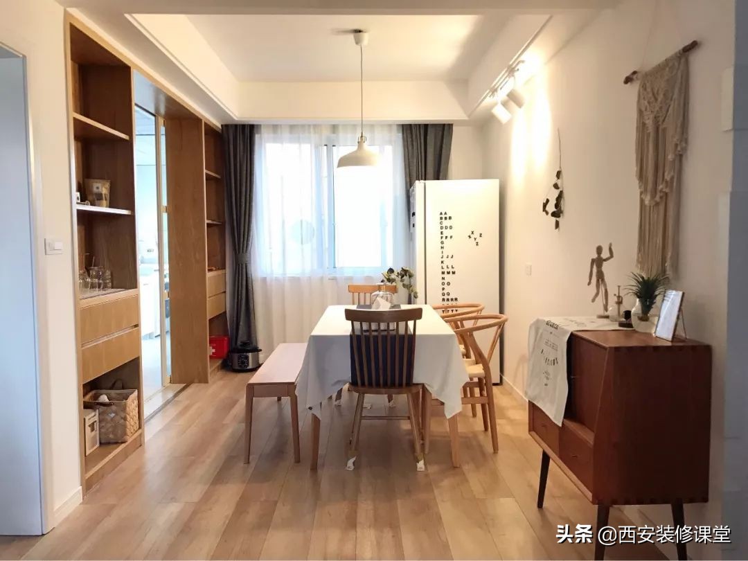 冰箱都放在房子什么位置,房子小冰箱太大真的占地方