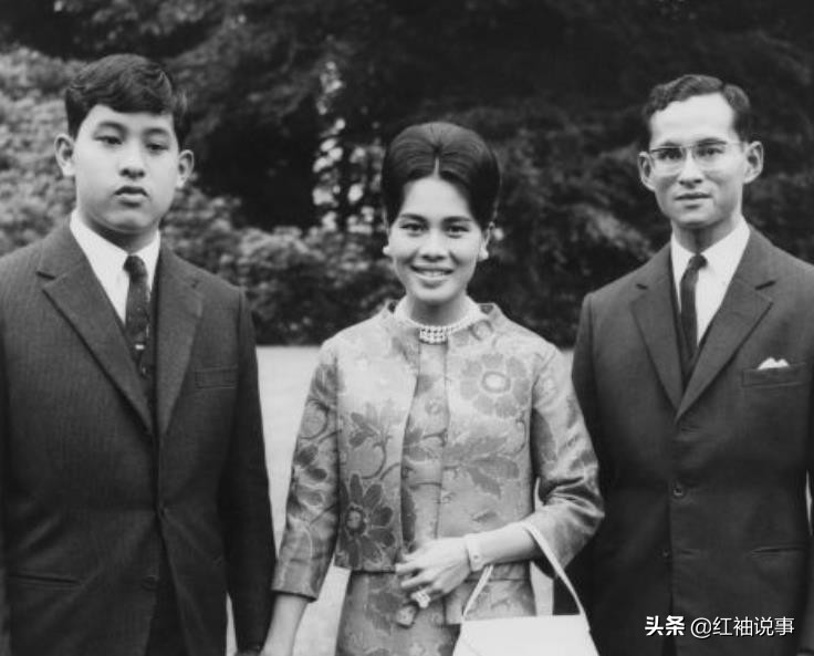 提帮功缺席泰王70岁生日,69岁泰王终于回心转意