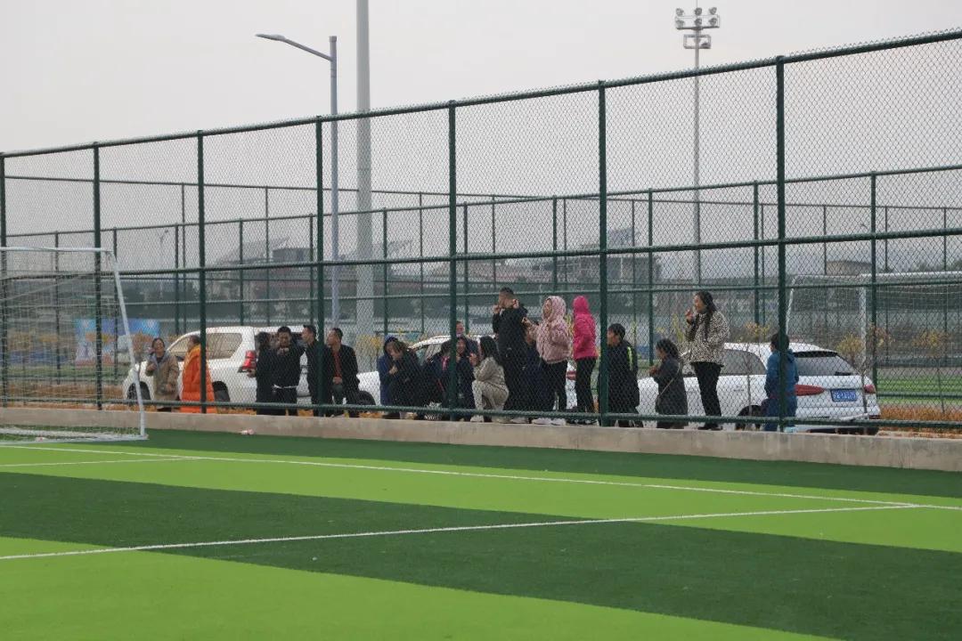 山西孝义中学足球队开幕式,孝义中学足球队全国赛事中夺冠