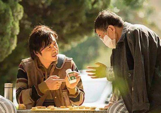 砍掉不透明环节！有些药价被腰斩，甚至跌90%