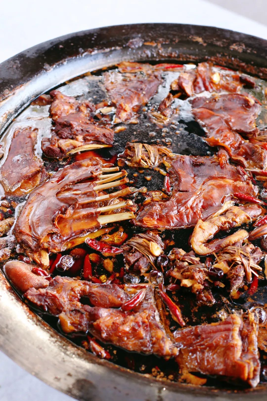 卖出1000多碗羊肉面,每天卖四五百斤羊肉