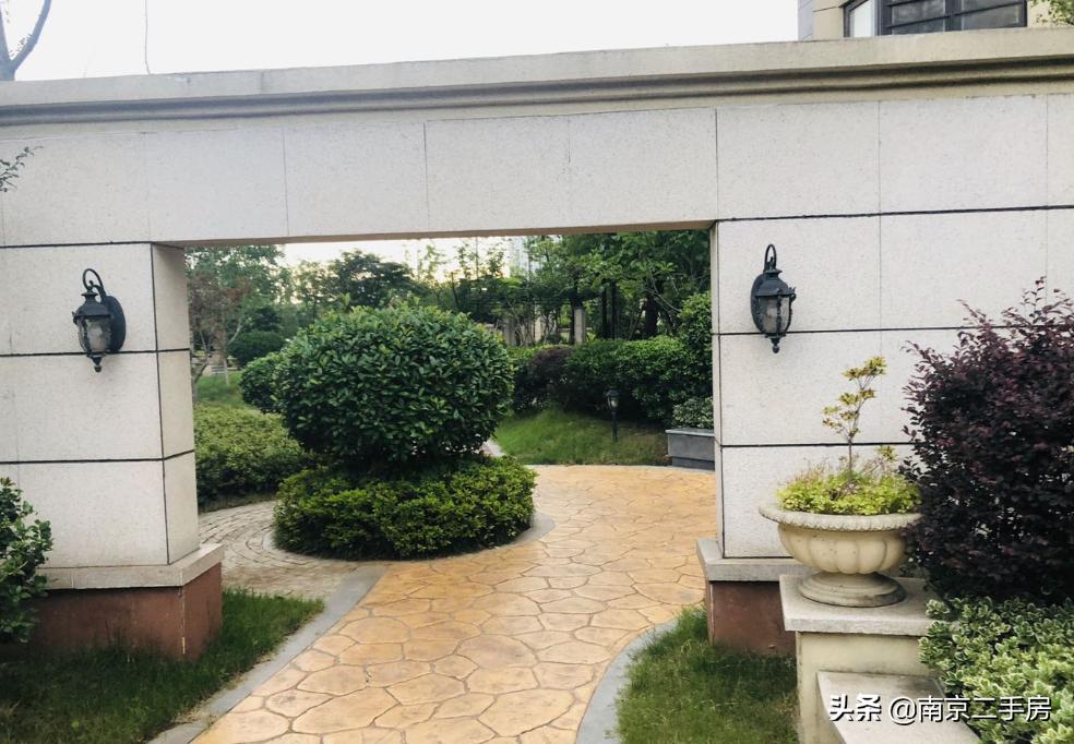 水涨船高附近,水涨船高二手房价格