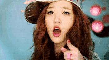 女士怎么穿搭显瘦又显高,不会穿搭的女生这样穿显瘦又显高