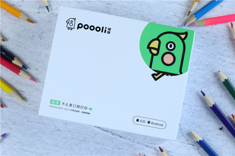 巴掌大小的打印照片的机器,手掌大小的微型口袋书打印