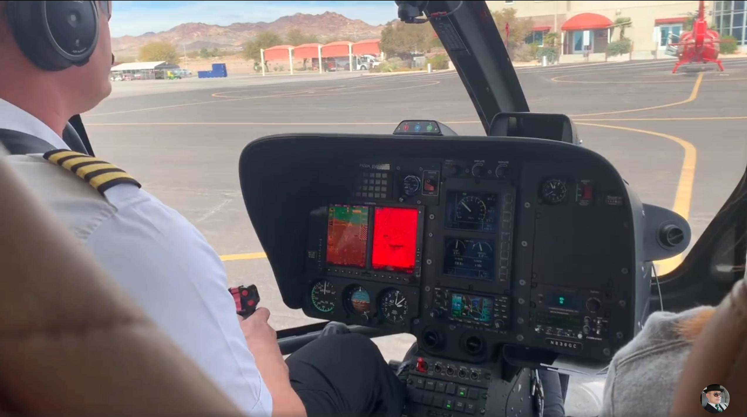 周立波和科比搞笑视频,周立波坐直升机调侃科比遭热议