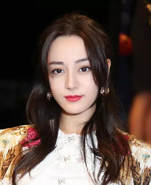 安妮半披发型,安妮新款短发发型