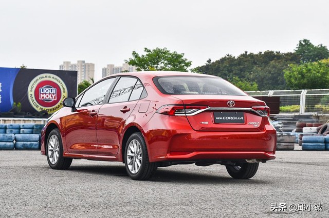 是日产轩逸好还是现代伊兰特好,都是好车雷凌轩逸思域怎么选